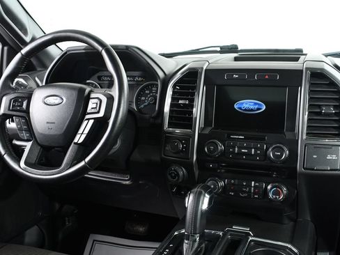 Used 2017 Ford F150 XLT w/ Equipment Group 302A Luxury AWD/4WD image 8