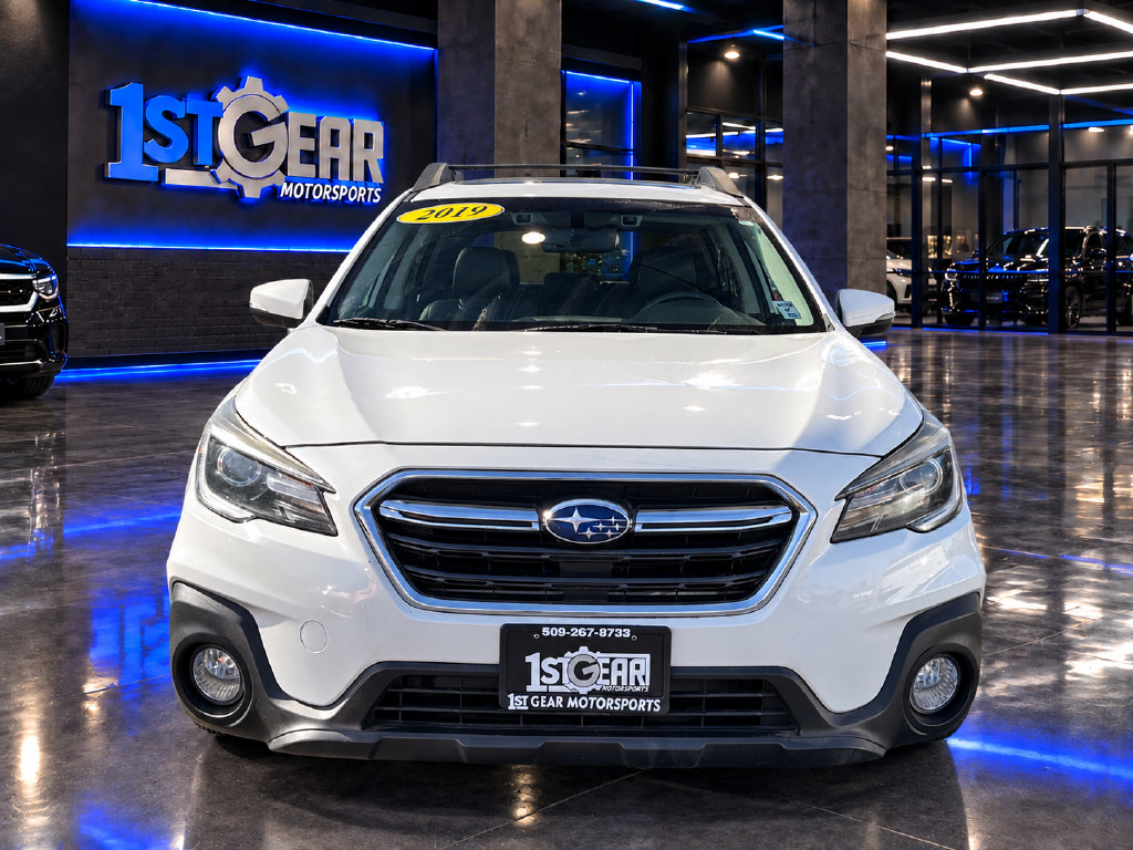 Used 2019 Subaru Outback 3.6R Limited w/ Popular Package #2 AWD/4WD image 3