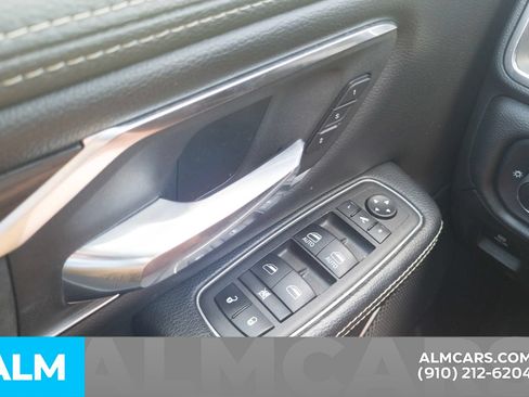 Used 2024 RAM 1500 Laramie RWD image 15