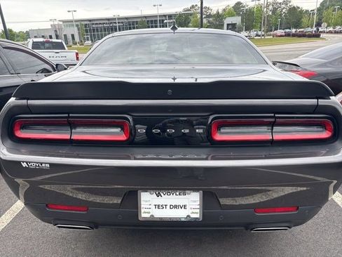 Used 2023 Dodge Challenger SXT w/ Plus Package RWD image 19