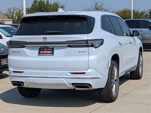 New 2026 Buick Enclave Avenir w/ Super Cruise Package image 4