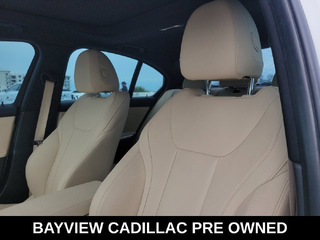 Used 2020 BMW 330i Sedan w/ Convenience Package RWD image 16