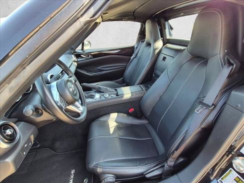 Used 2025 MAZDA MX-5 Miata RF Grand Touring RWD image 9