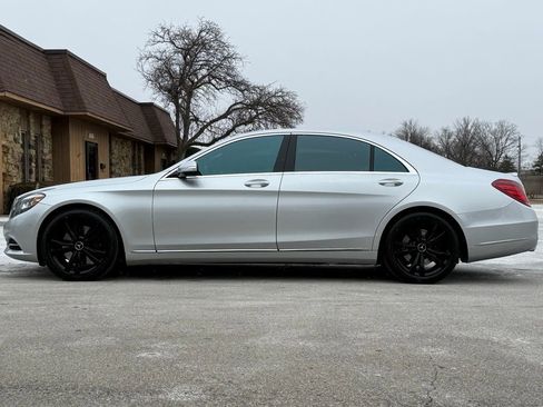 Used 2015 Mercedes-Benz S 550 Sedan image 2