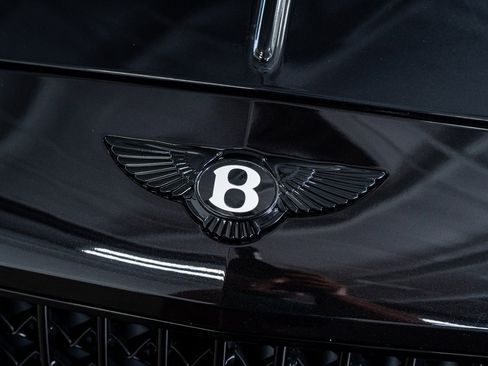 Used 2020 Bentley Flying Spur W12 image 17