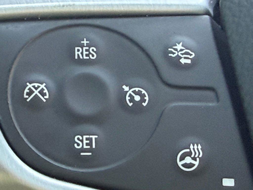 Used 2023 GMC Terrain SLT AWD/4WD image 27
