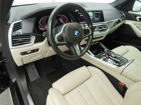 Used 2019 BMW X5 xDrive40i w/ Premium Package 2 image 9
