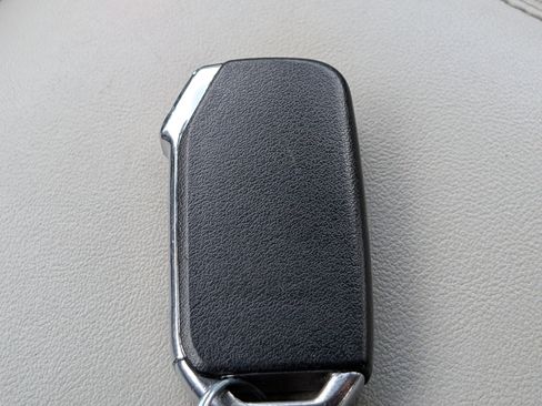 Used 2022 Kia Sorento SX image 33