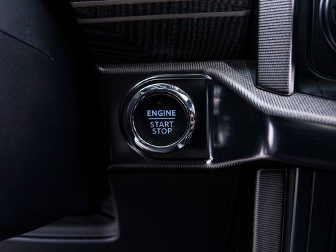 Used 2023 Ford F150 Platinum image 30