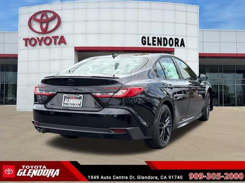 New 2026 Toyota Camry SE FWD image 10