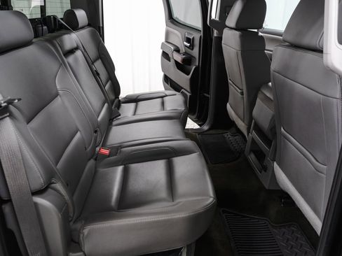 Used 2016 GMC Sierra 2500 SLT w/ Suspension Package, Off-Road image 34