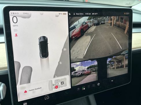 Used 2023 Tesla Model Y Long Range AWD/4WD image 16
