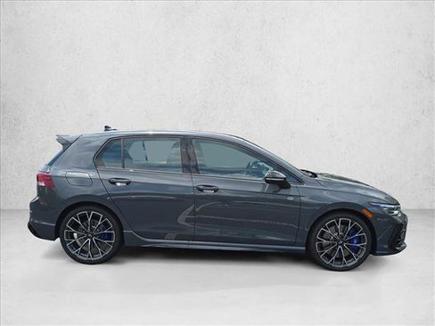 Used 2026 Volkswagen Golf AWD/4WD image 4