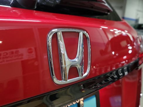 Used 2020 Honda HR-V Sport image 6