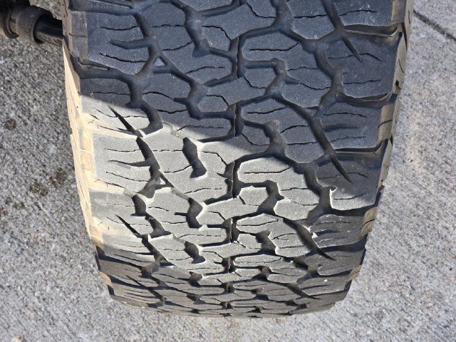 Used 2024 Jeep Wrangler Unlimited AWD/4WD image 11