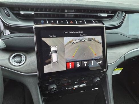 New 2024 Jeep Grand Cherokee Limited 4xe w/ Luxury Tech Group II image 21