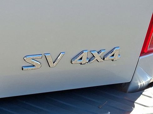 Used 2016 Nissan Frontier SV AWD/4WD image 30