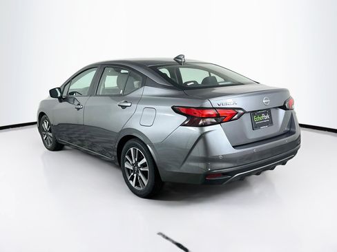 Used 2025 Nissan Versa SV FWD image 5