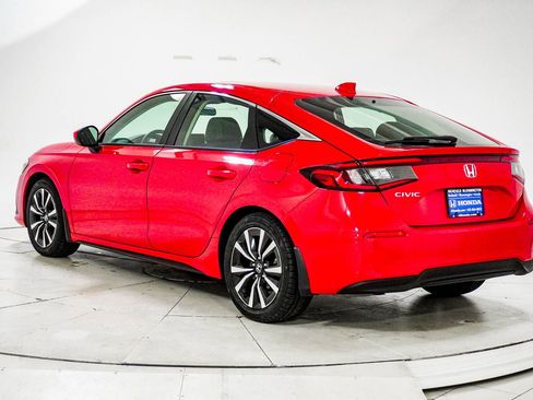 Used 2024 Honda Civic EX-L image 6