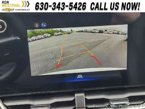 New 2026 Chevrolet Equinox LT w/ Convenience Package II image 13