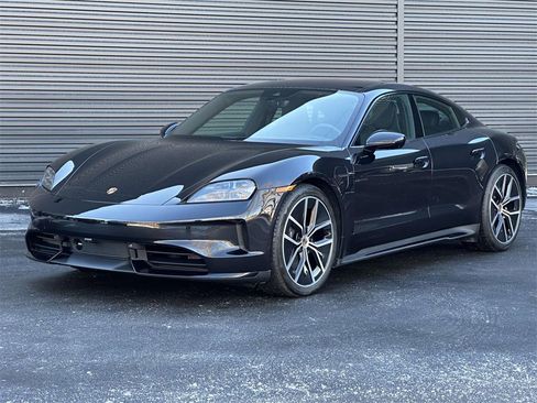 New 2026 Porsche Taycan image 1