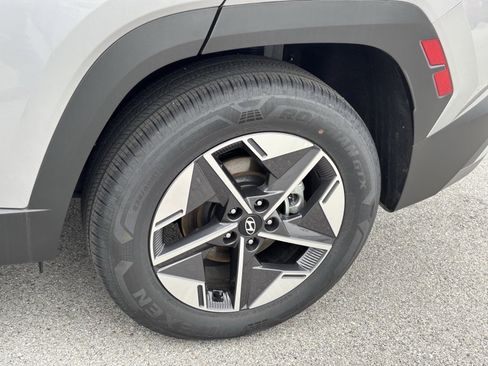 New 2025 Hyundai Tucson SEL image 9