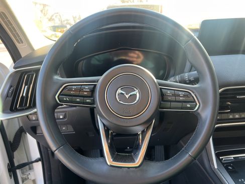Used 2024 MAZDA CX-90 Plug-In Hybrid w/ Premium Pkg image 17