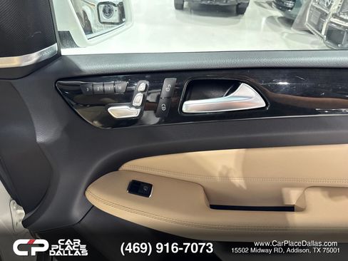 Used 2019 Mercedes-Benz GLS 450 4MATIC w/ Premium 1 Package image 28