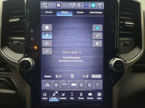 Used 2024 RAM 3500 Laramie image 27