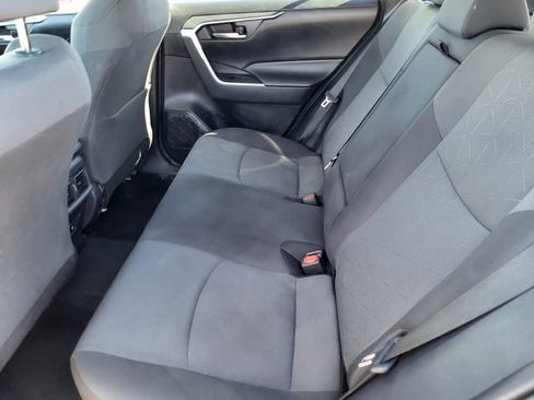 Used 2019 Toyota RAV4 XLE image 17