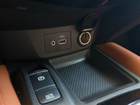 Used 2018 Nissan Rogue SL w/ Premium Package FWD image 21