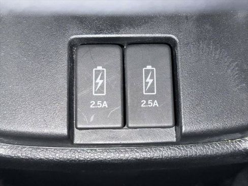 Used 2021 Honda CR-V EX image 12