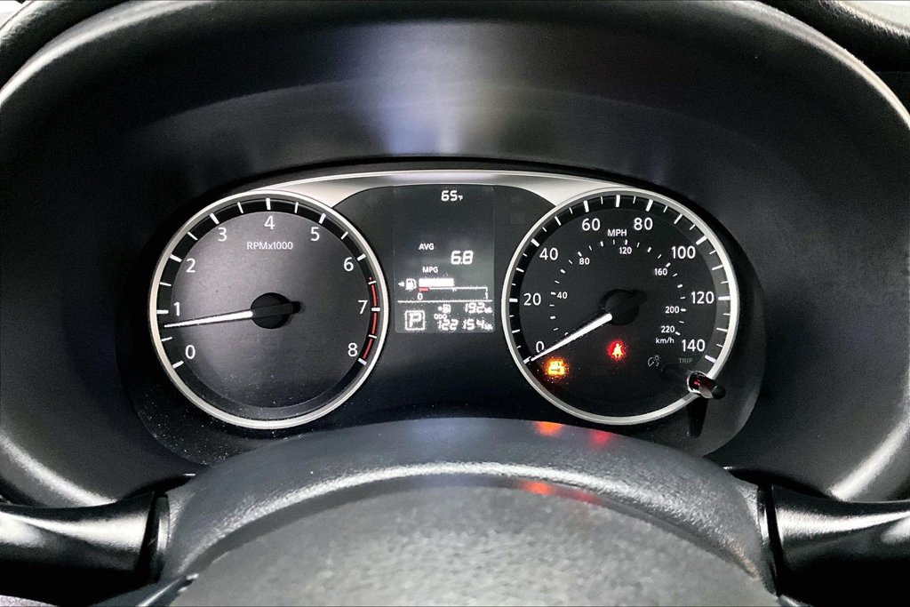 Used 2019 Nissan Kicks S FWD image 12