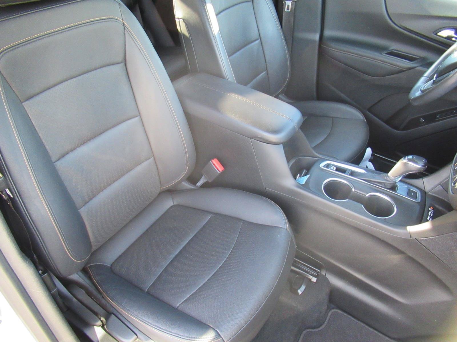 Used 2019 Chevrolet Equinox Premier FWD image 9