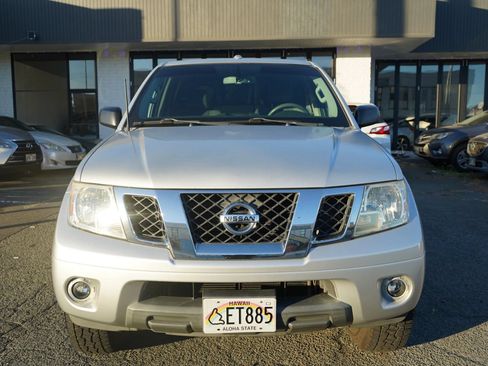 Used 2016 Nissan Frontier SV w/ SV Value Truck Package RWD image 4