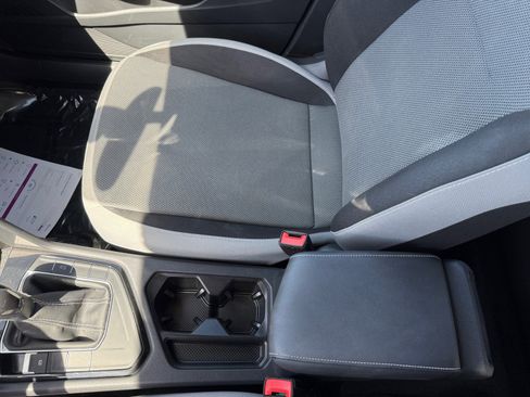 Certified 2023 Volkswagen Taos S FWD image 14