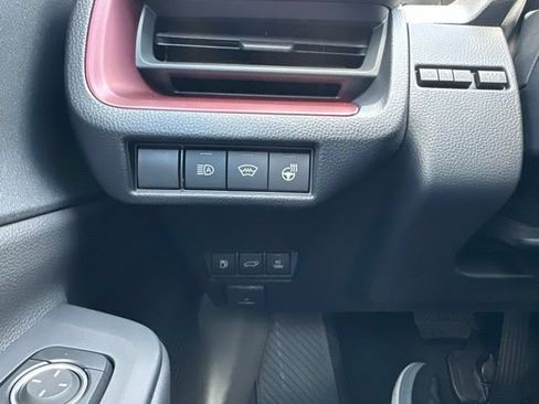 New 2026 Toyota Prius Plug-In Hybrid FWD image 12