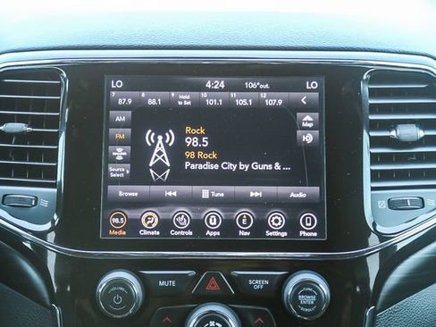 Used 2020 Jeep Grand Cherokee Altitude AWD/4WD image 16