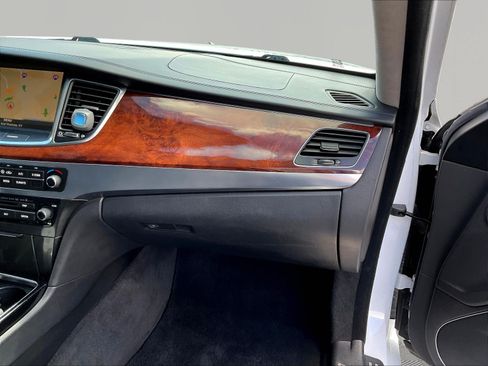 Used 2016 Hyundai Equus Signature RWD image 26