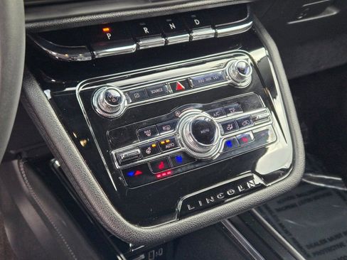 Used 2022 Lincoln Corsair AWD w/ Equipment Group 101A image 26