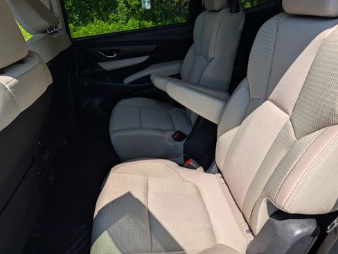 Used 2021 Subaru Ascent Premium w/ Convenience Package AWD/4WD image 18