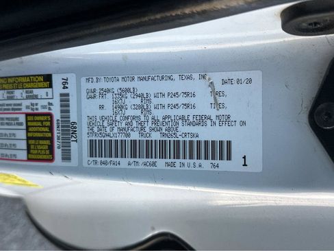 Used 2020 Toyota Tacoma SR image 41