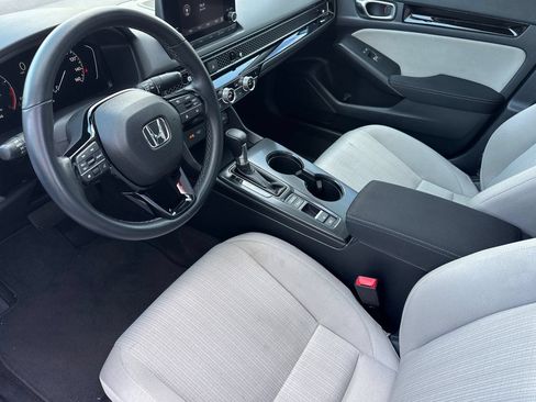 Used 2023 Honda Civic EX image 10