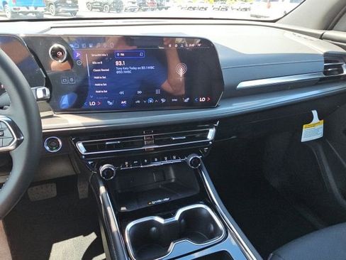 New 2026 Chevrolet Traverse LT w/ Driver Confidence Package image 49