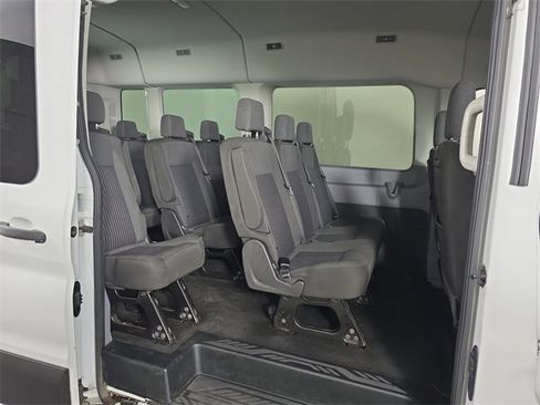 Used 2019 Ford Transit 350 XLT image 19