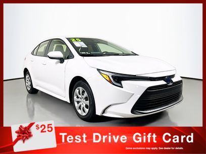 Used 2025 Toyota Corolla LE