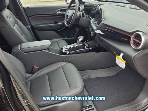 New 2026 Chevrolet Trax RS w/ Driver Confidence Package FWD image 18