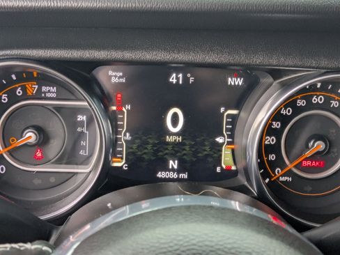 Used 2021 Jeep Gladiator Overland w/ Popular Equipment Package image 21