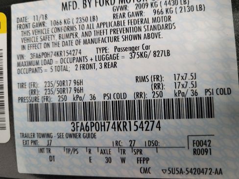 Used 2019 Ford Fusion SE FWD image 33