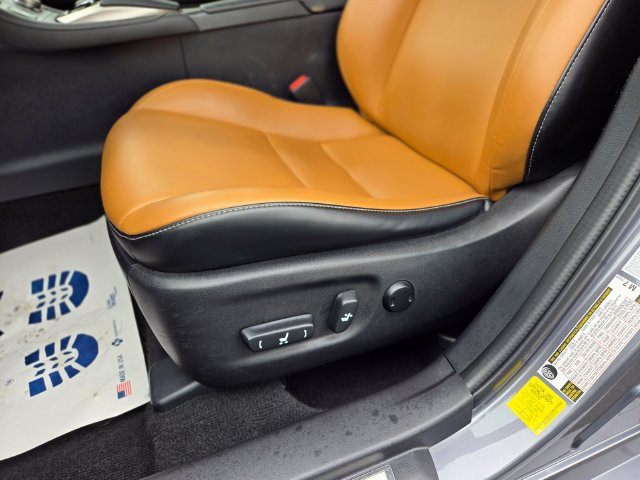 Used 2017 Lexus CT 200h FWD image 15